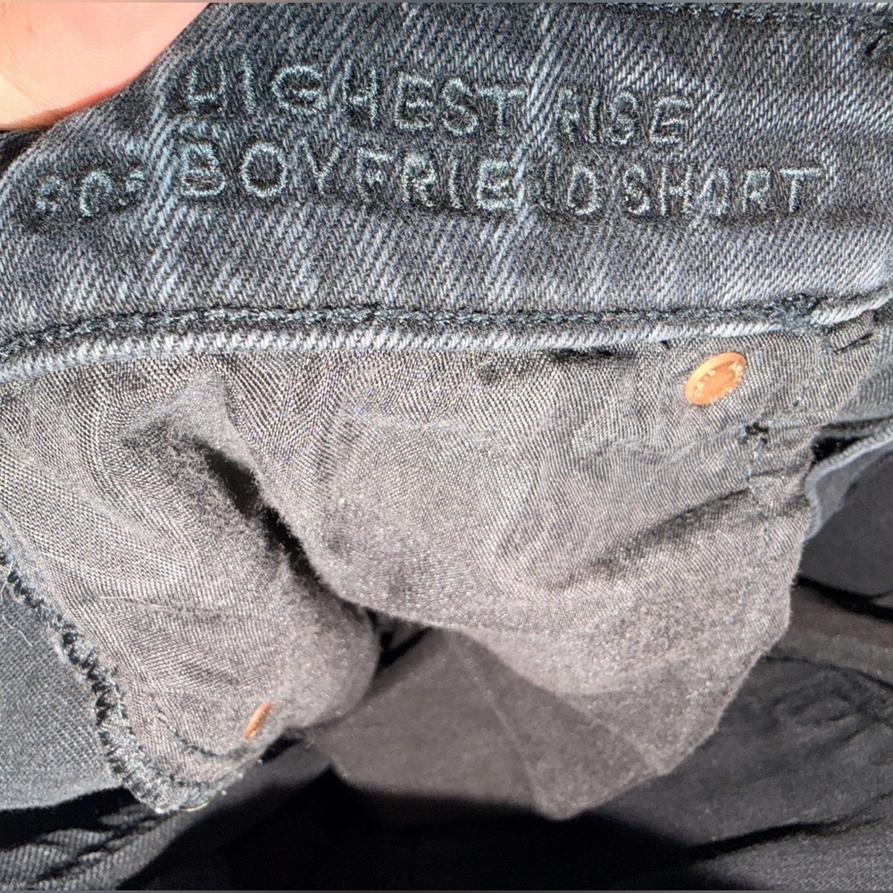 American Eagle Highest Rise Boyfriend Shorts Black Size 12 - Picture 4 of 5